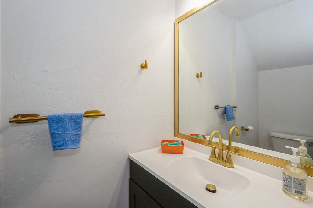 8208 Nw 8th Place Nw - Photo 13