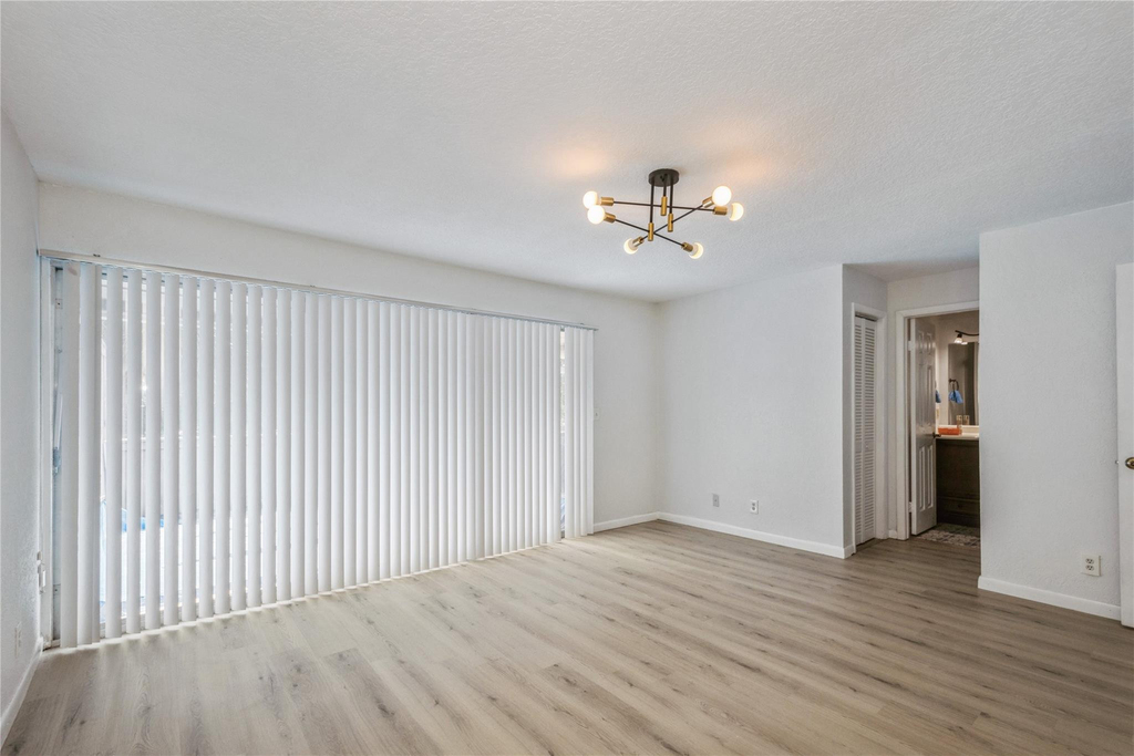 8208 Nw 8th Place Nw - Photo 16