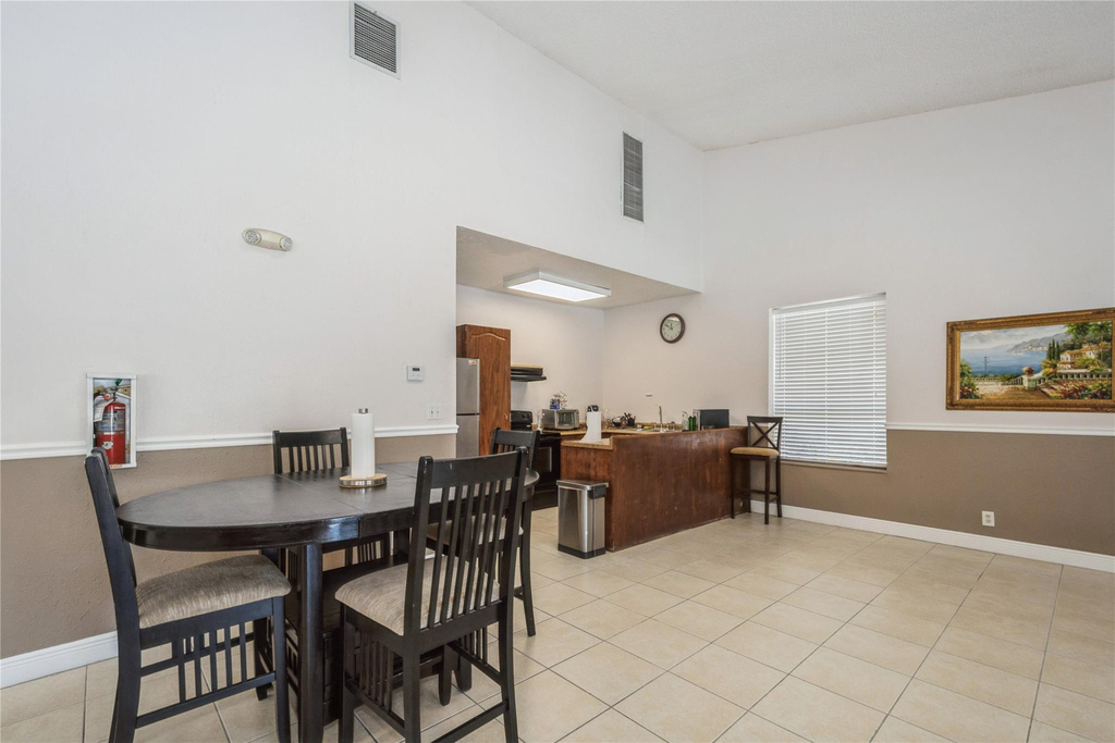 8208 Nw 8th Place Nw - Photo 33