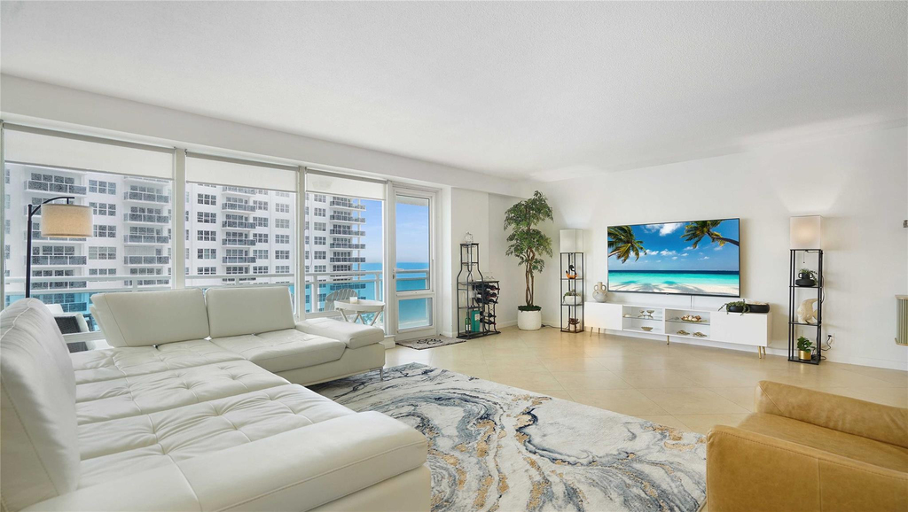 3430 Galt Ocean Drive - Photo 2