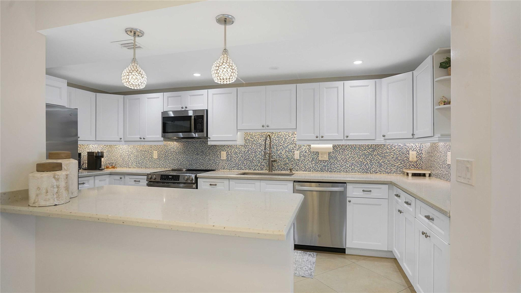 3430 Galt Ocean Drive - Photo 3