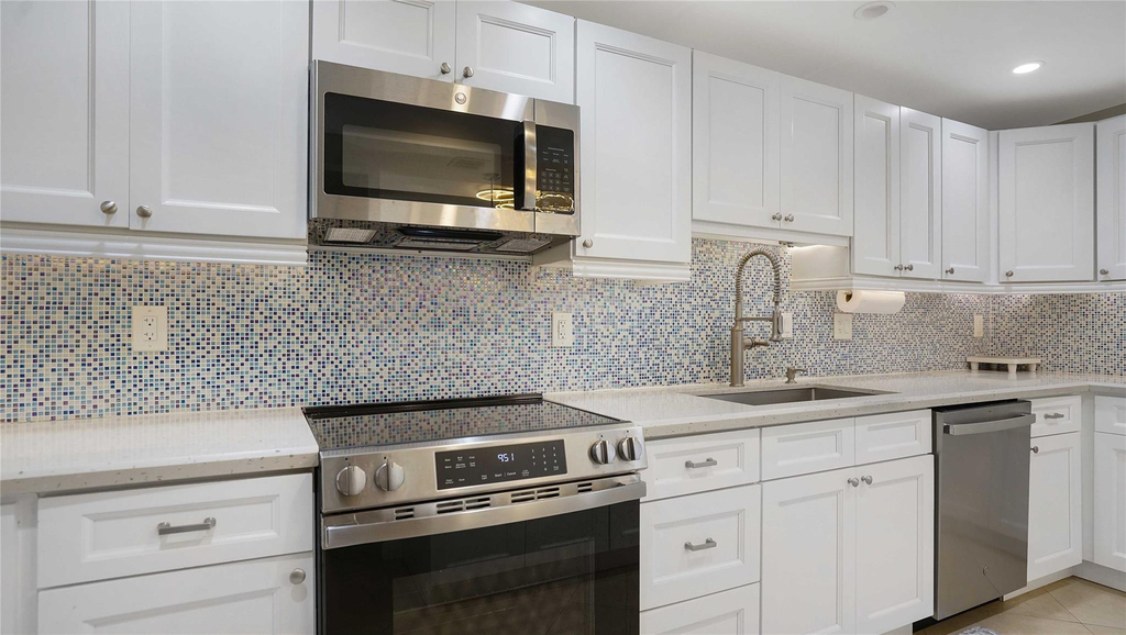 3430 Galt Ocean Drive - Photo 20
