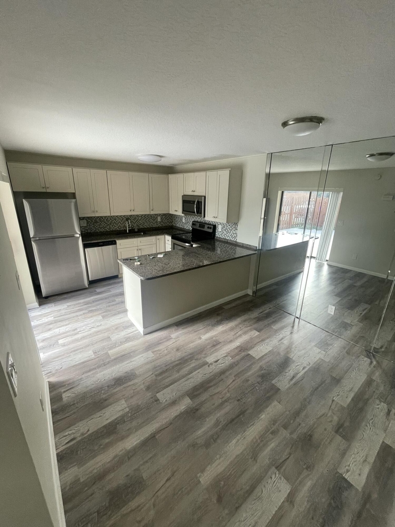 5881 Se Windsong Lane - Photo 4