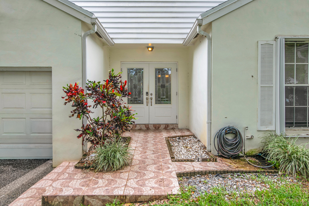 7705 Forest Green Lane - Photo 3