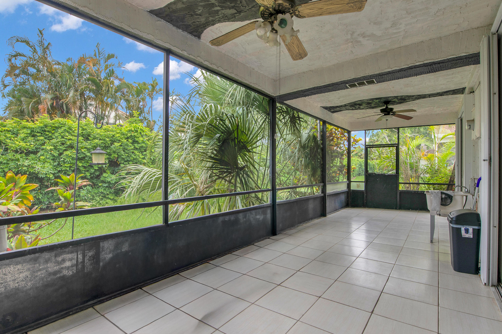 7705 Forest Green Lane - Photo 25