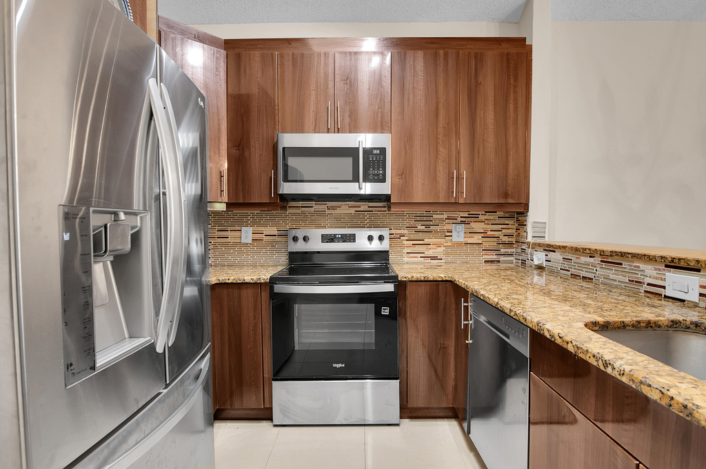 7705 Forest Green Lane - Photo 11