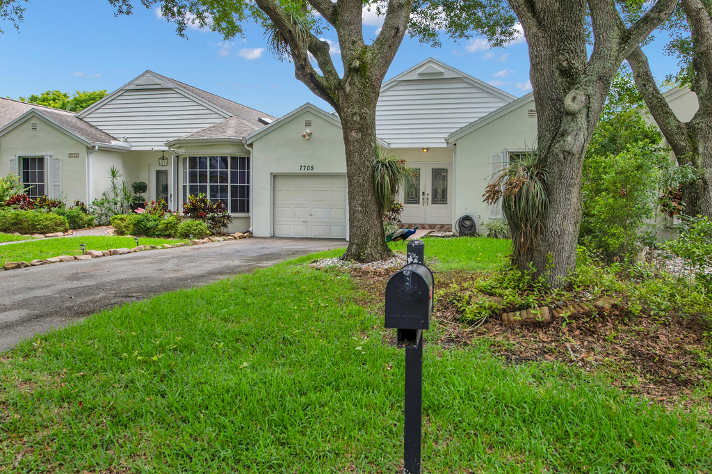 7705 Forest Green Lane - Photo 2