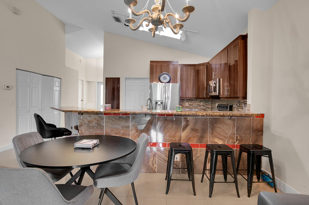 7705 Forest Green Lane - Photo 9