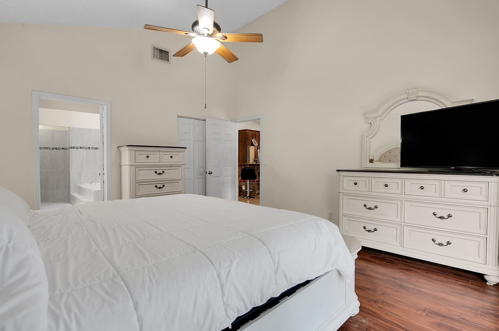 7705 Forest Green Lane - Photo 15