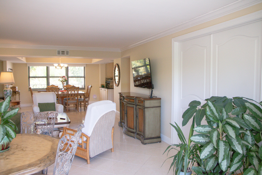 277 N Ocean Boulevard - Photo 12