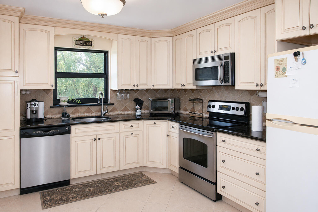 277 N Ocean Boulevard - Photo 17