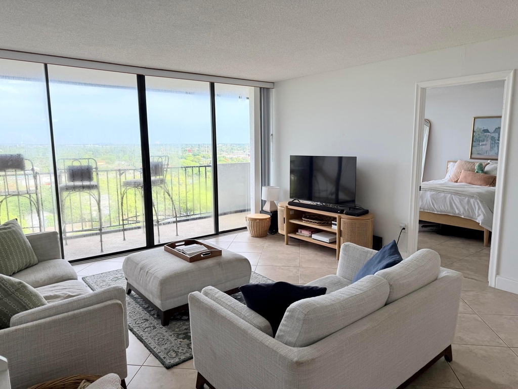 5600 N Flagler Drive - Photo 2
