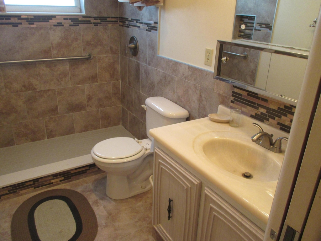 2715 Emory Drive E - Photo 8