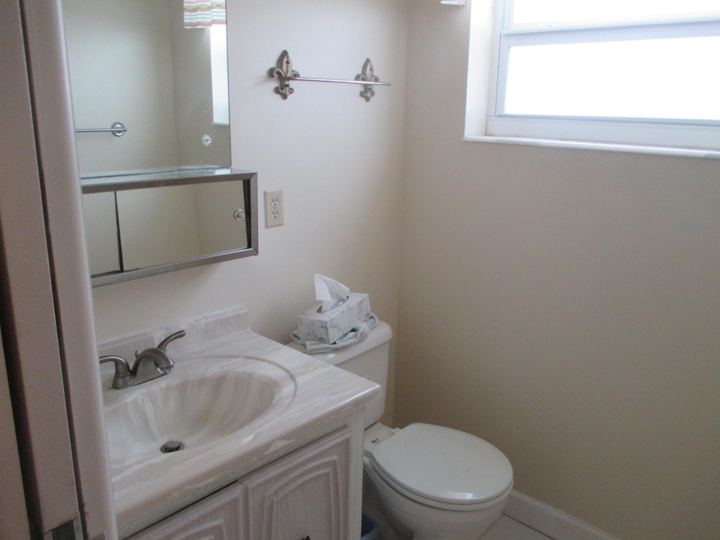 2715 Emory Drive E - Photo 7
