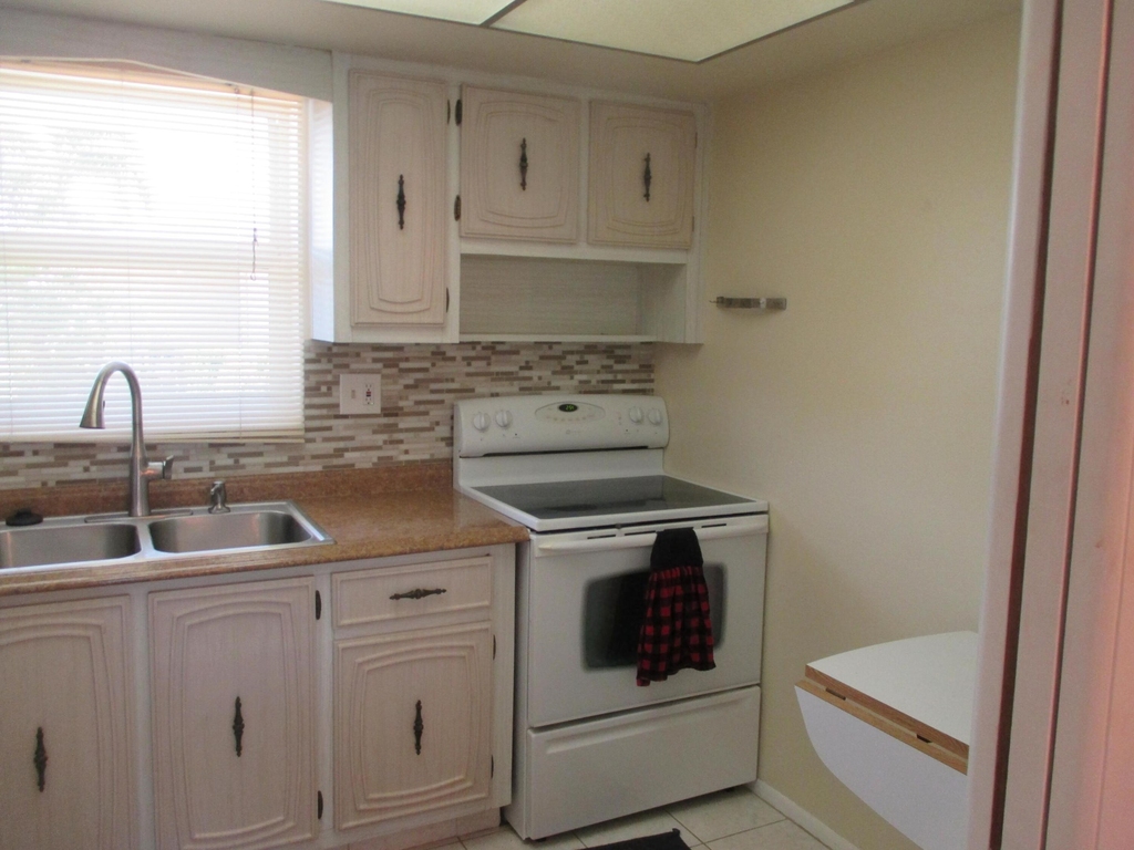 2715 Emory Drive E - Photo 1
