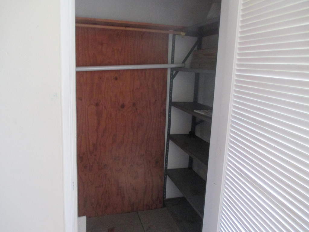 2715 Emory Drive E - Photo 5