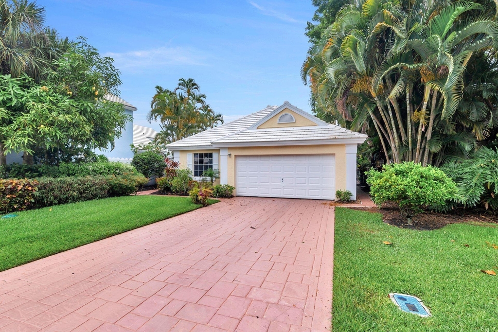 9358 Heathridge Drive - Photo 28