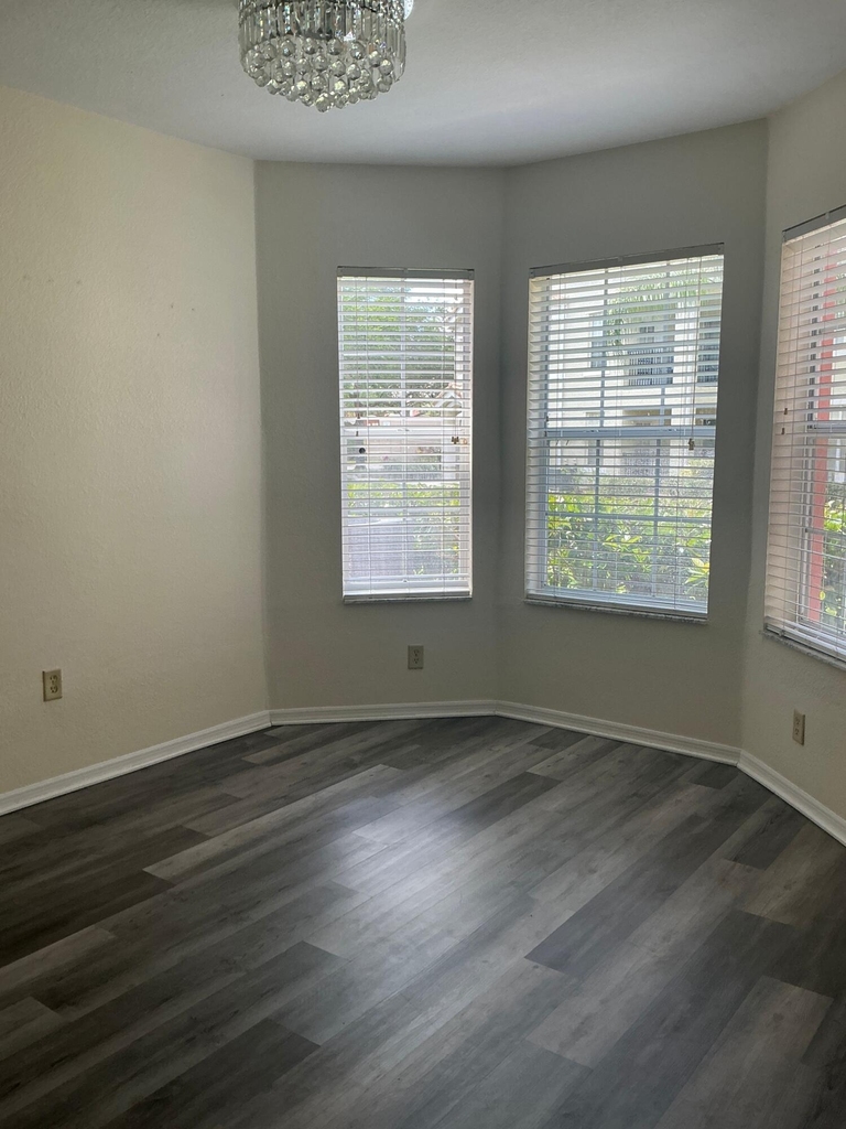 168 Sw Peacock Boulevard - Photo 5