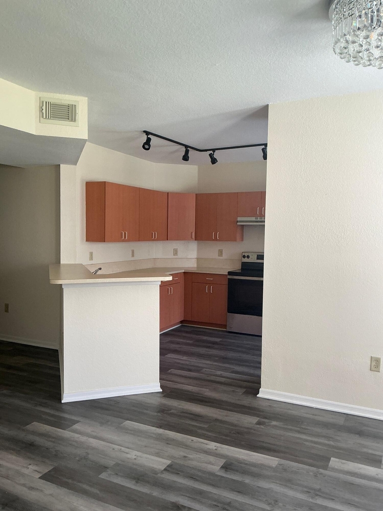 168 Sw Peacock Boulevard - Photo 4