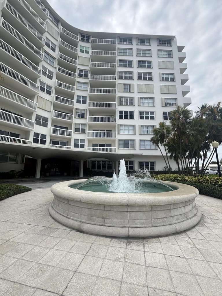 2600 N Flagler Drive - Photo 0