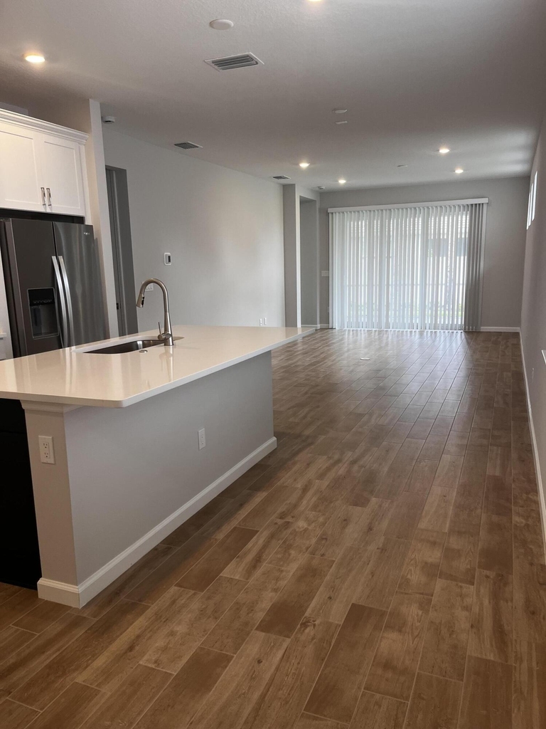 4520 Jolly Roger Manor - Photo 3