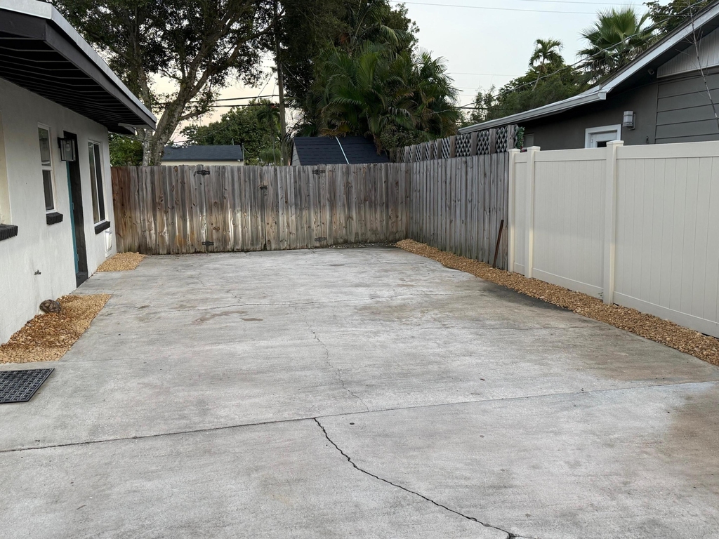 1436 Ne 2nd Avenue - Photo 18