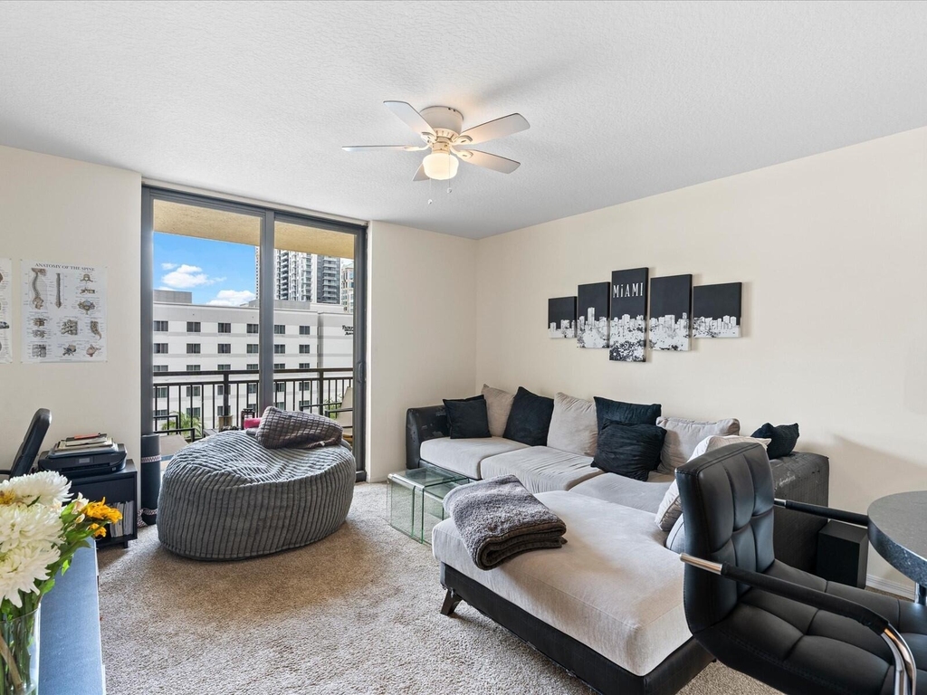 100 N Federal Highway - Photo 10