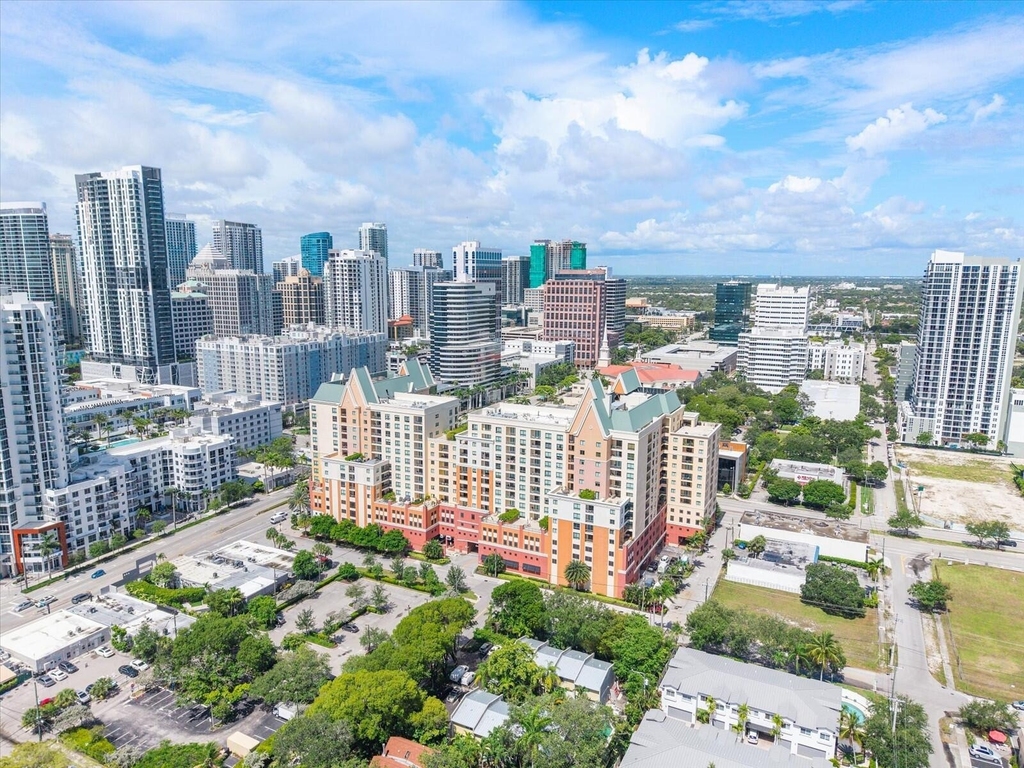 100 N Federal Highway - Photo 6