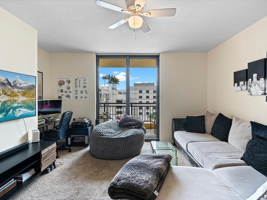 100 N Federal Highway - Photo 14