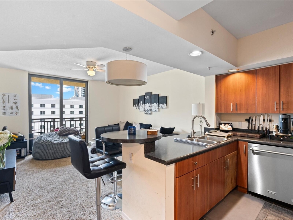 100 N Federal Highway - Photo 8
