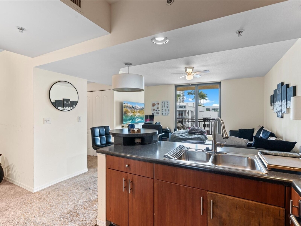 100 N Federal Highway - Photo 9