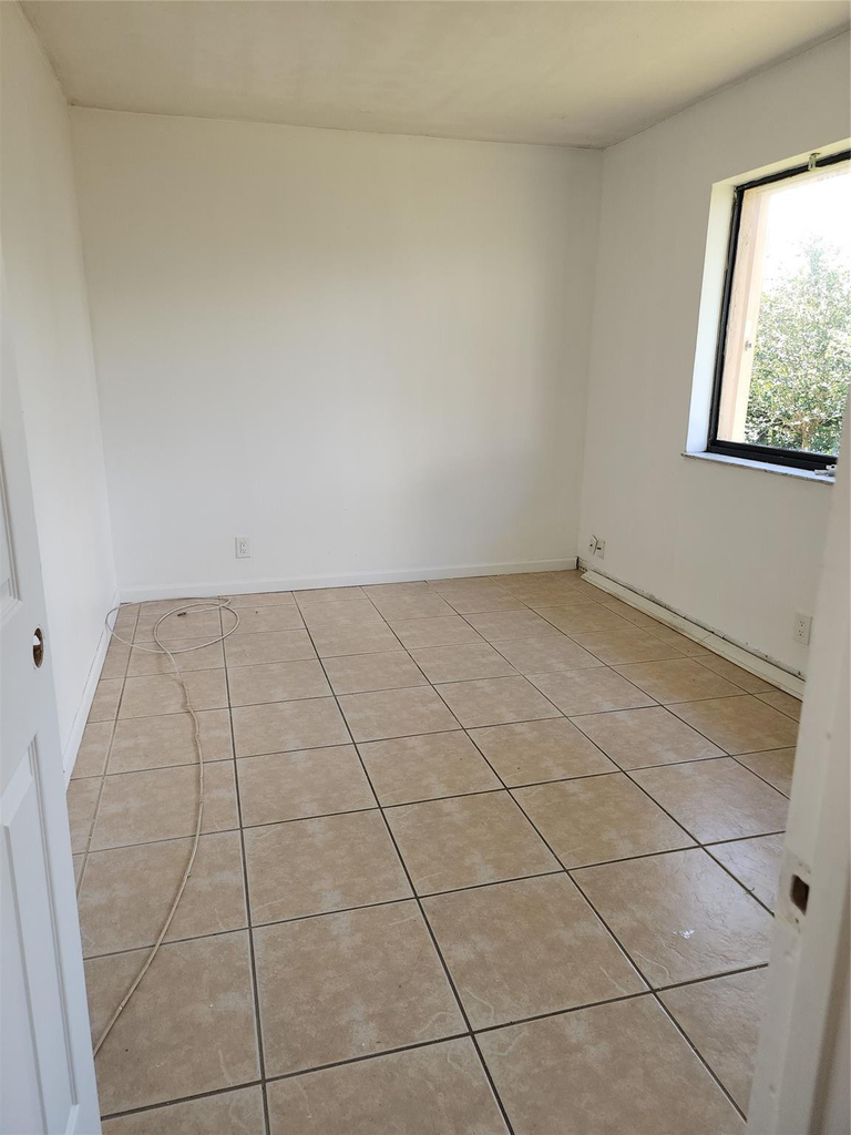 390 Racquet Club Road - Photo 8