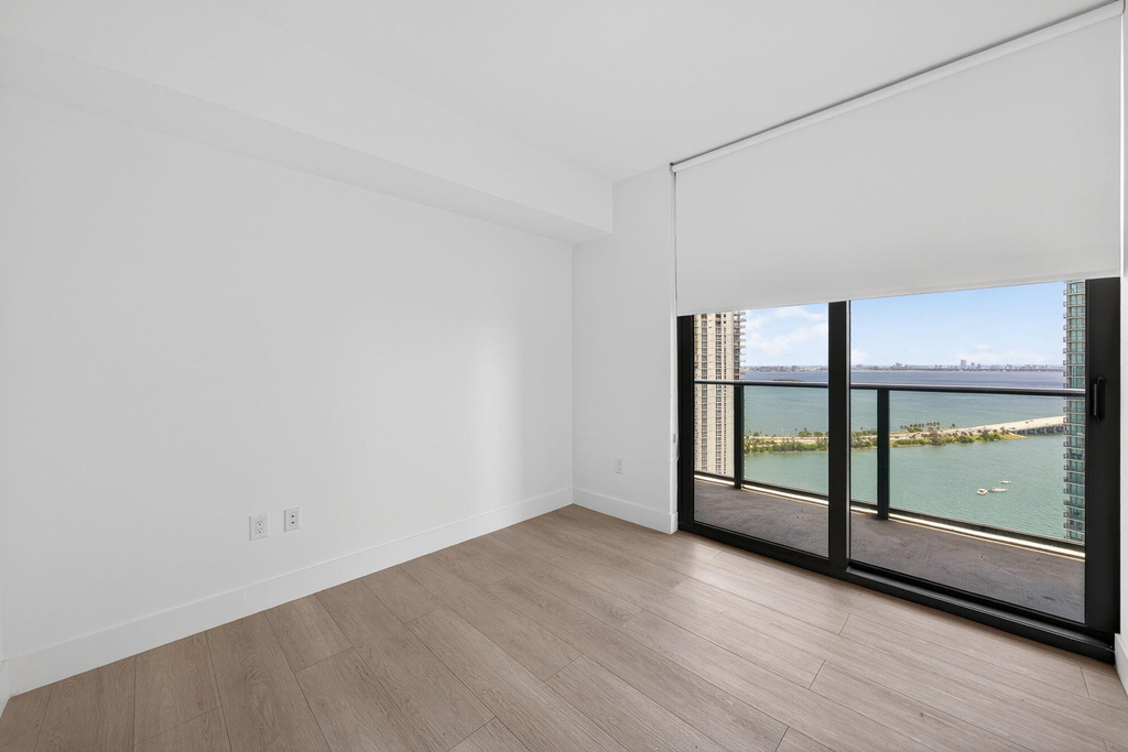 501 Ne 31 Street - Photo 22