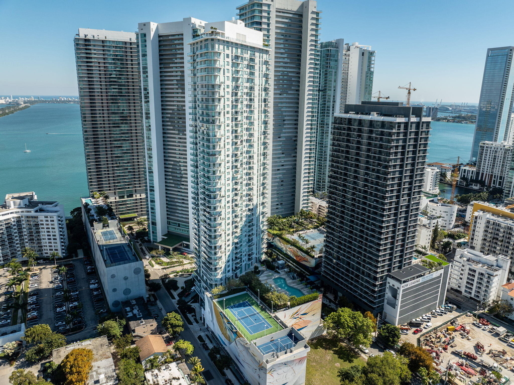 501 Ne 31 Street - Photo 45