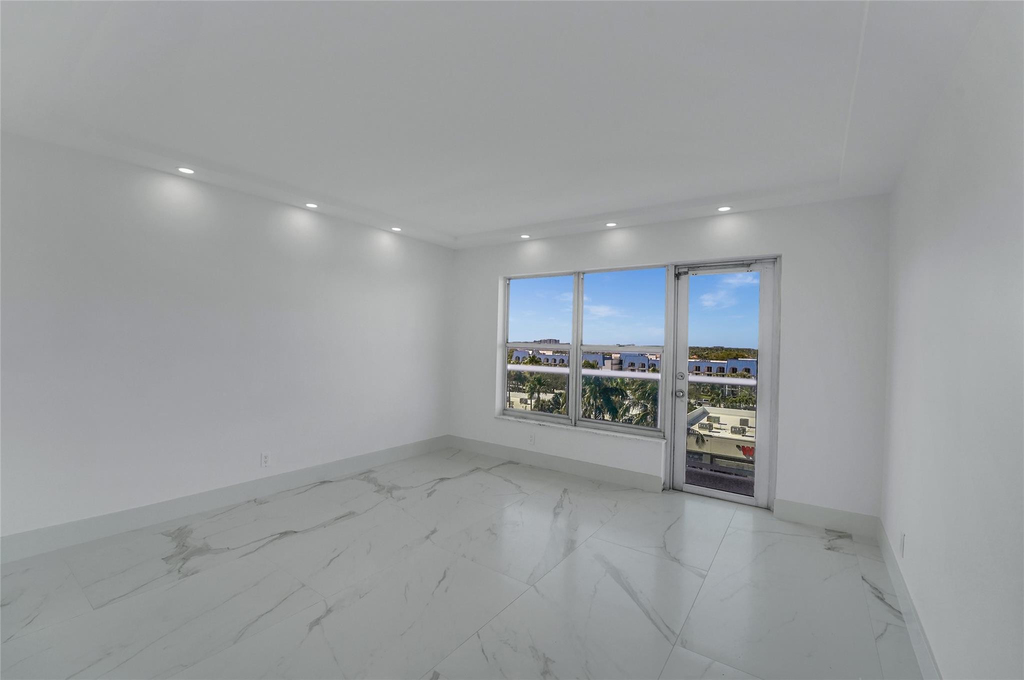 3900 Galt Ocean Drive - Photo 33
