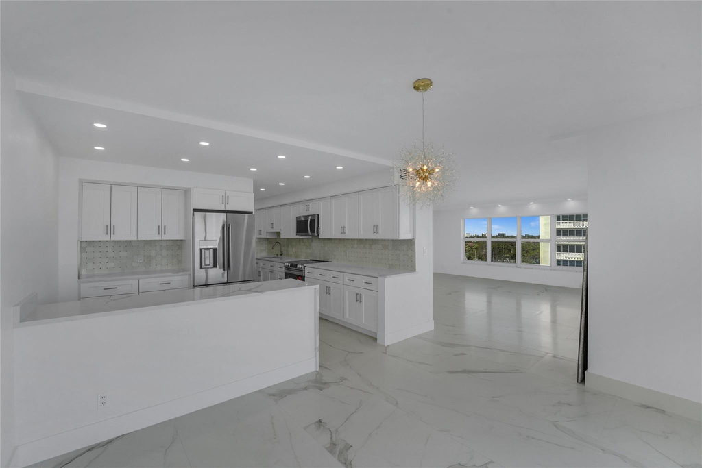 3900 Galt Ocean Drive - Photo 2