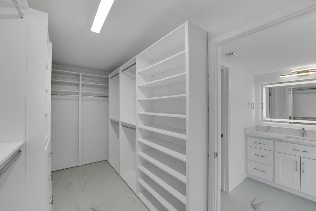 3900 Galt Ocean Drive - Photo 44