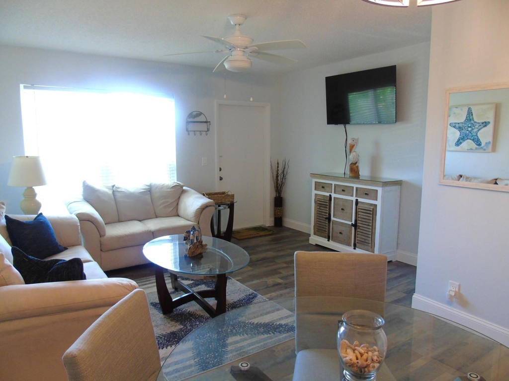 309 Circle Drive S - Photo 9
