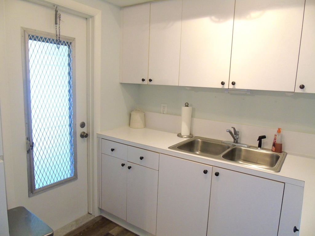 309 Circle Drive S - Photo 12
