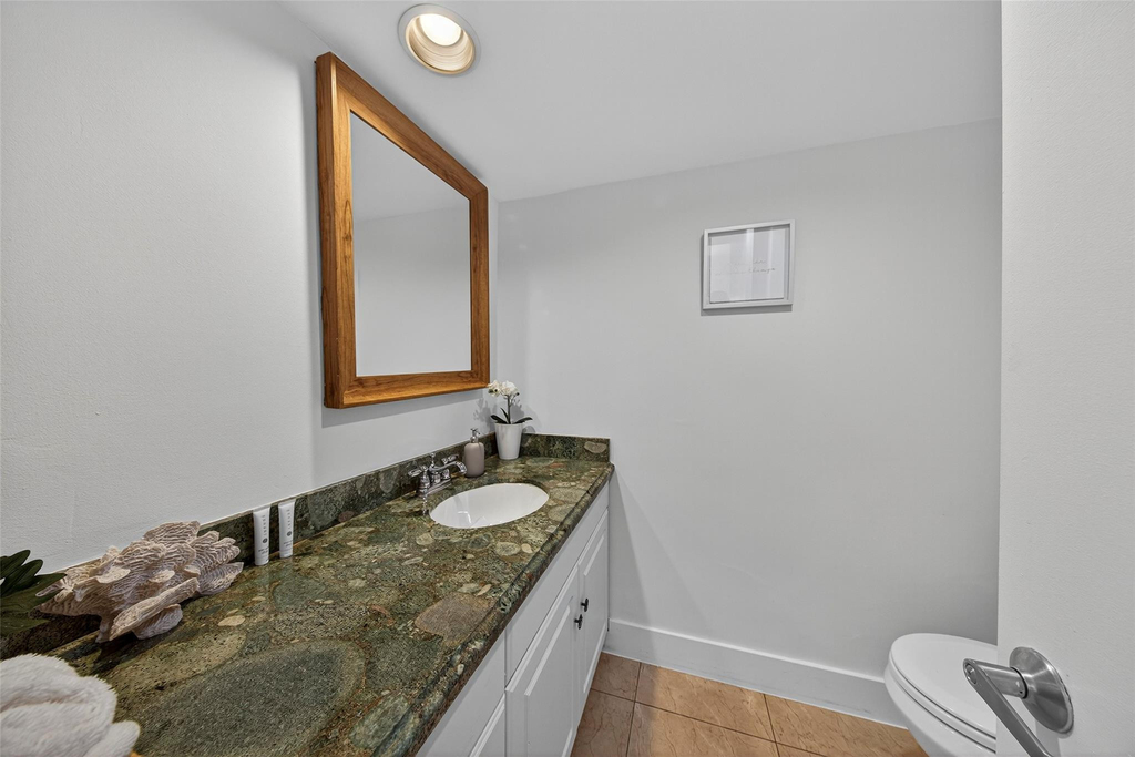 2708 Ne 14th Street Causeway - Photo 23