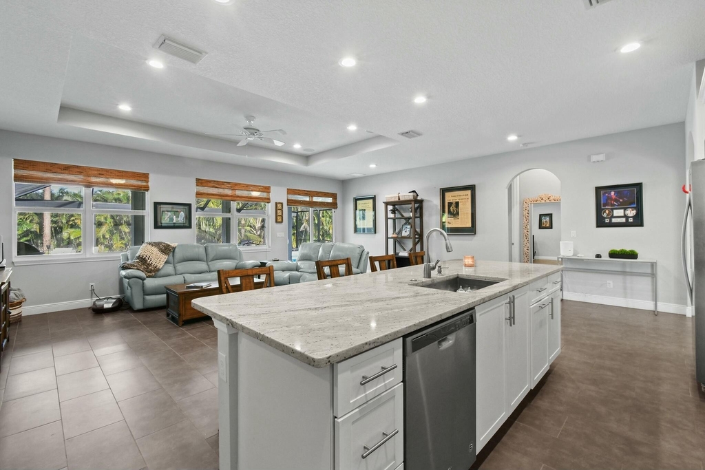 3214 Sw Constellation Road - Photo 16