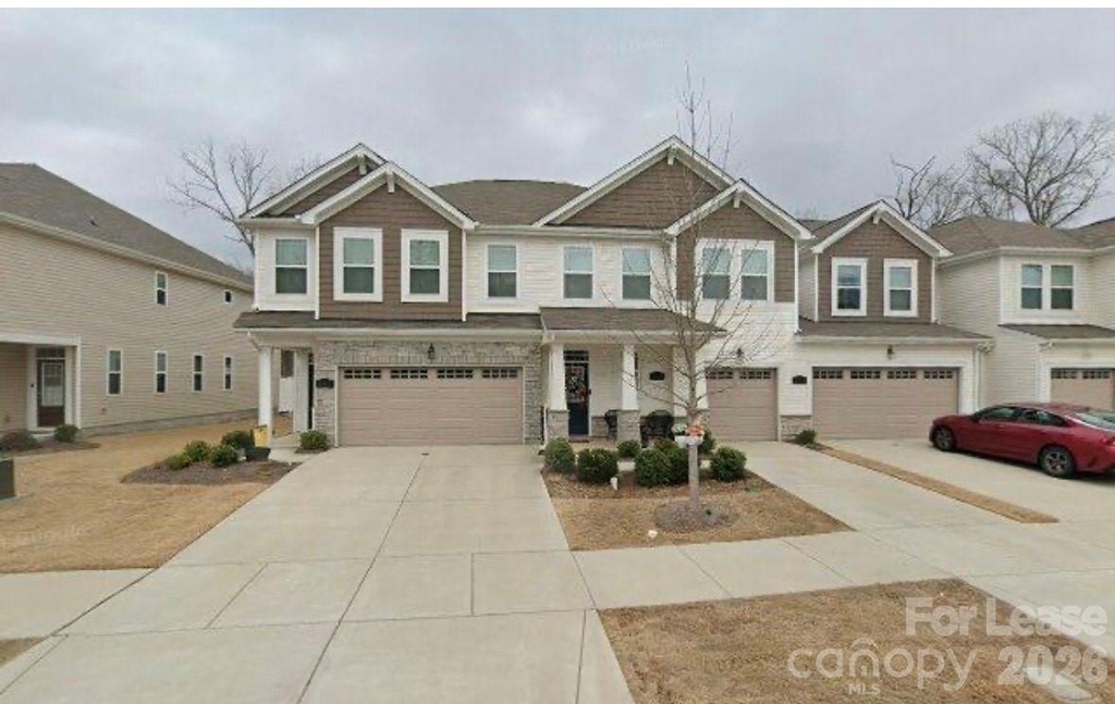 8122 Overmeadow Lane - Photo 0