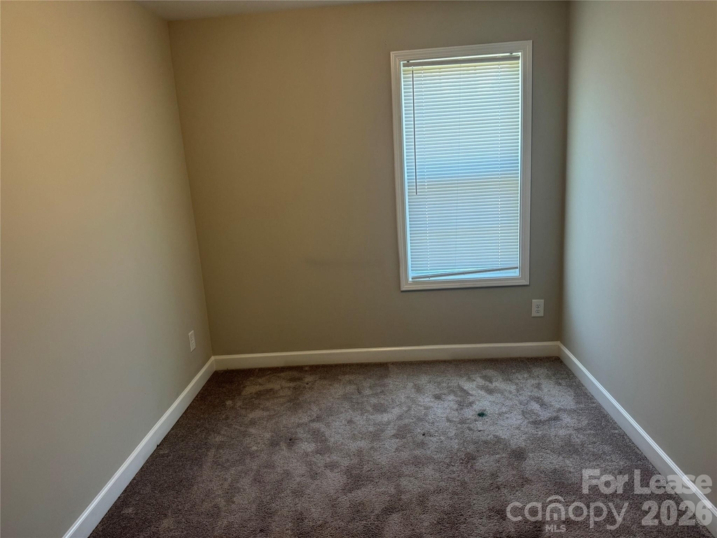 211 N Oak Street - Photo 7