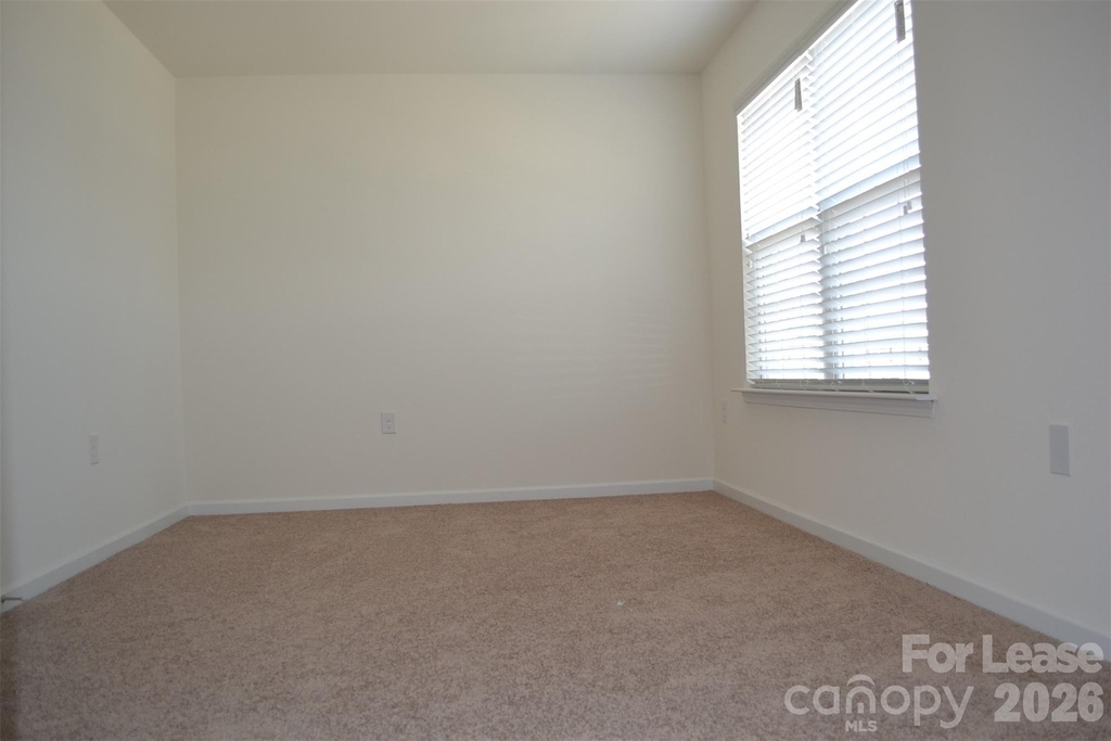 4511 Trunk Bay Drive - Photo 7