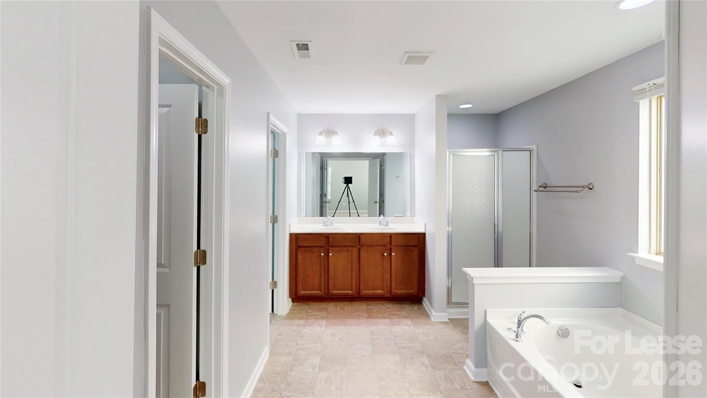 16126 Long Talon Way - Photo 24