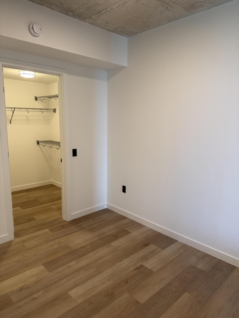 307 Sw 5th - Photo 7