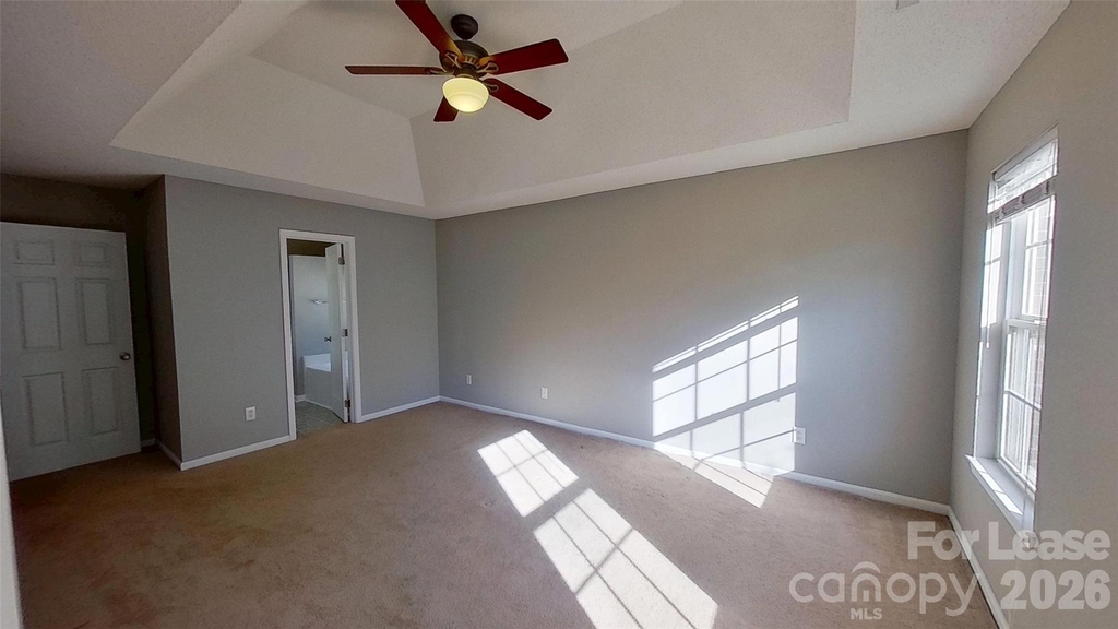 7236 Rock Island Road - Photo 6