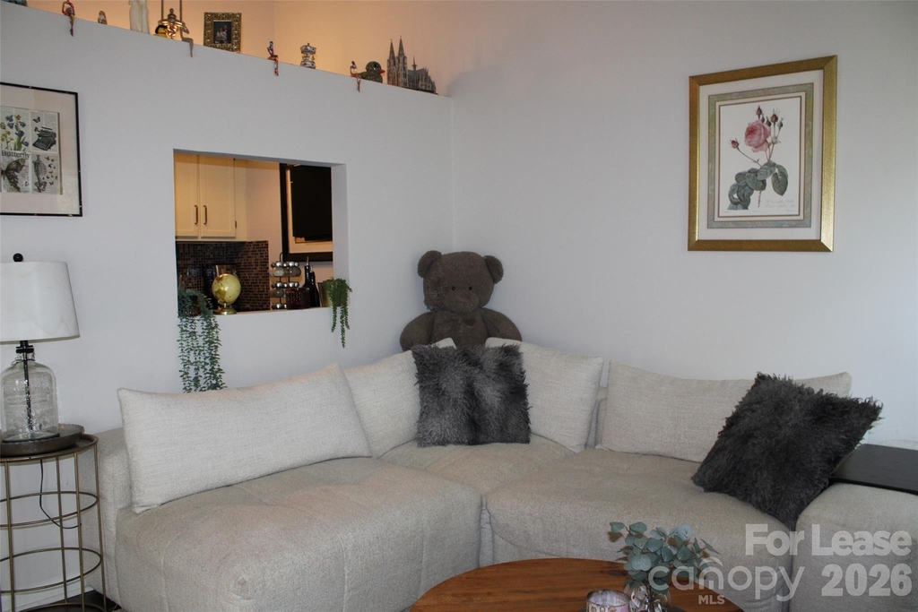 430 Queens Road - Photo 5