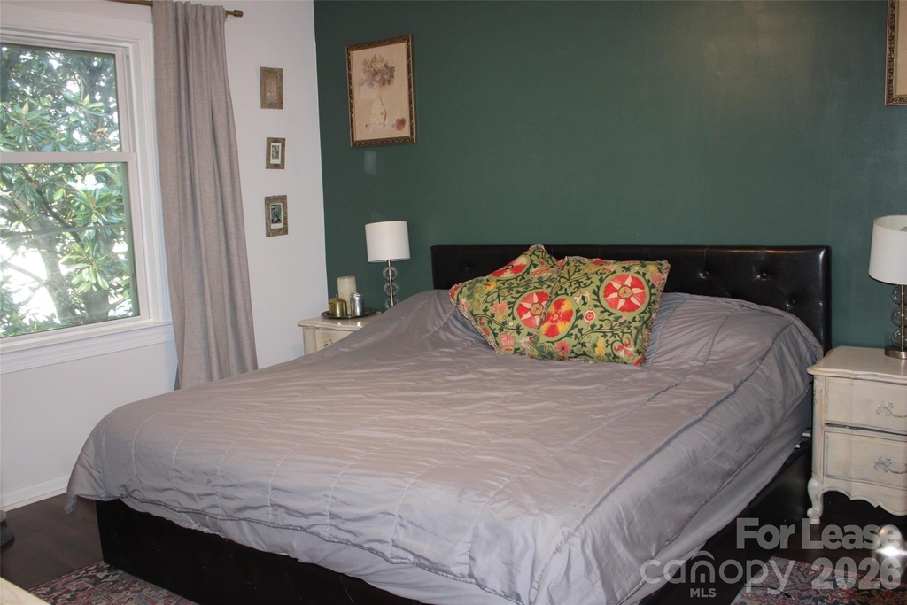 430 Queens Road - Photo 10
