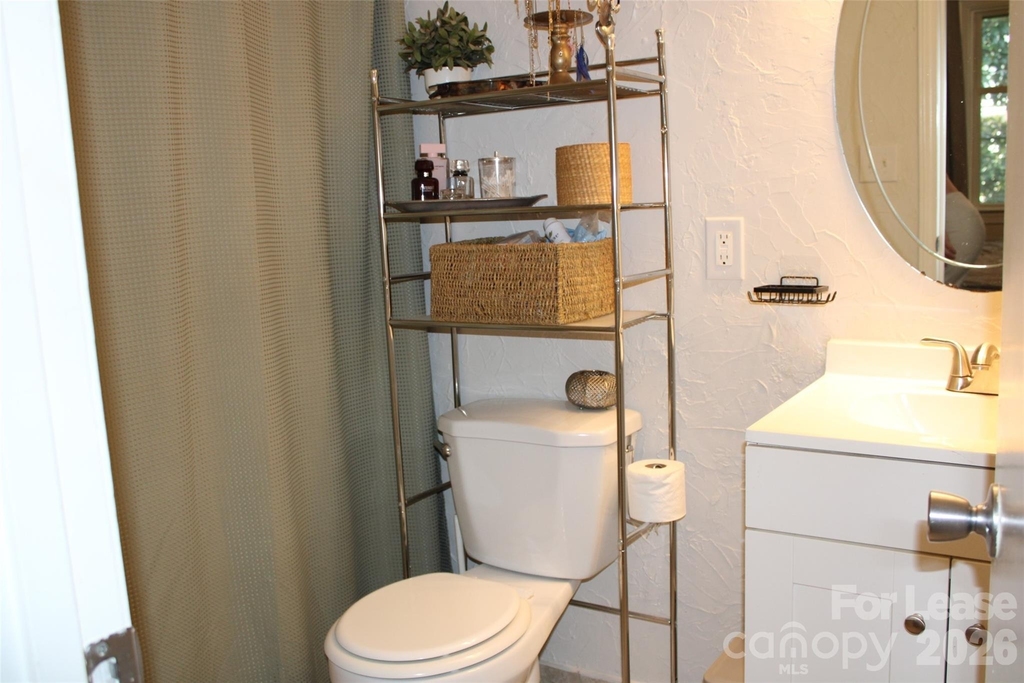 430 Queens Road - Photo 14
